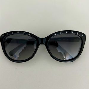VALENTINO Black Rockstud Sunglassses - Barely Used!!
